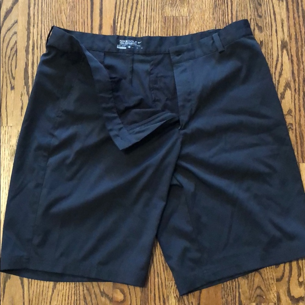 Nike golf shorts